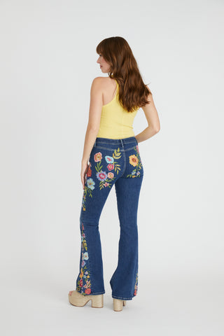 Fab Farrah Flare - Artistic Floral