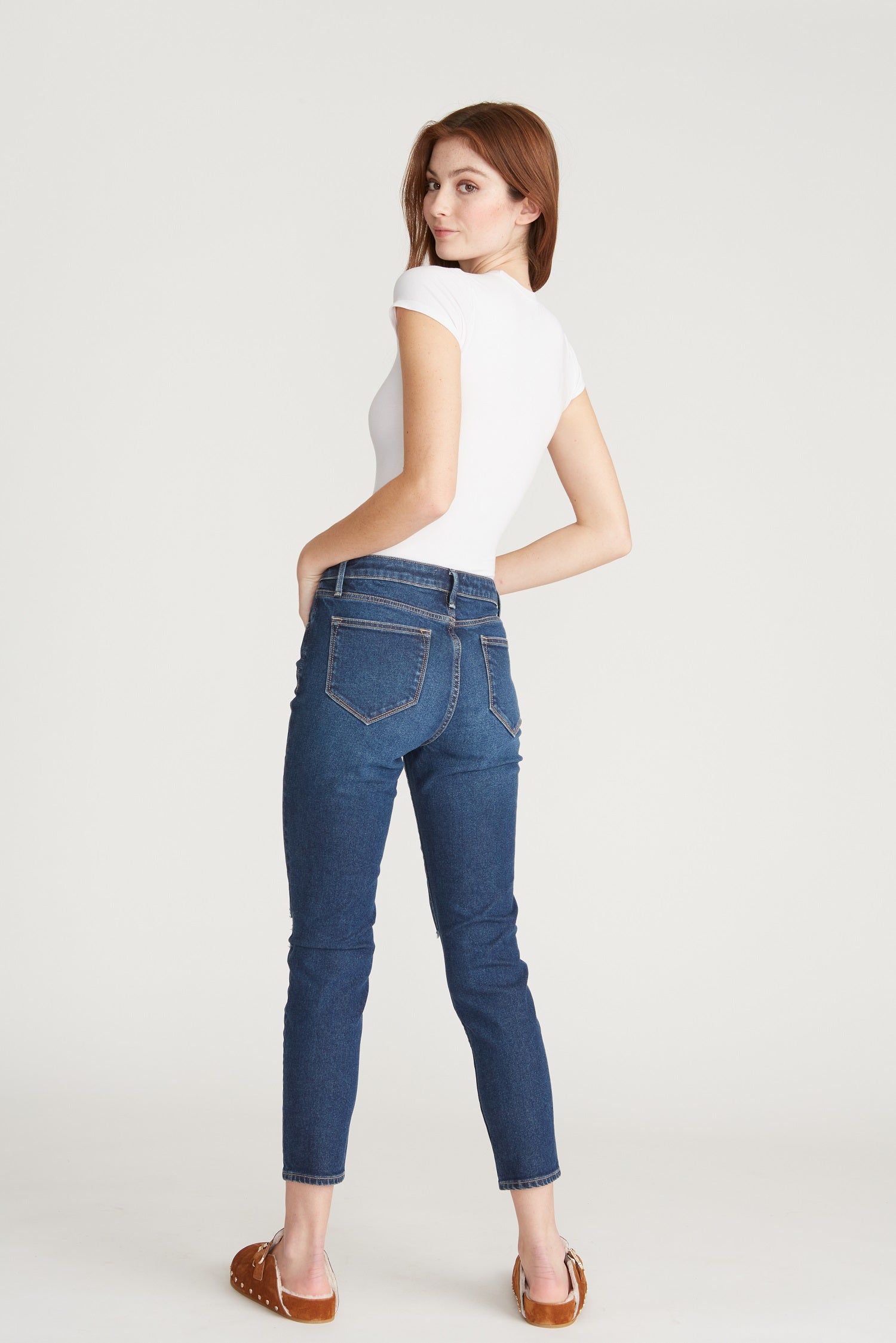 Gizelle Girlfriend Tradition Driftwood Jeans
