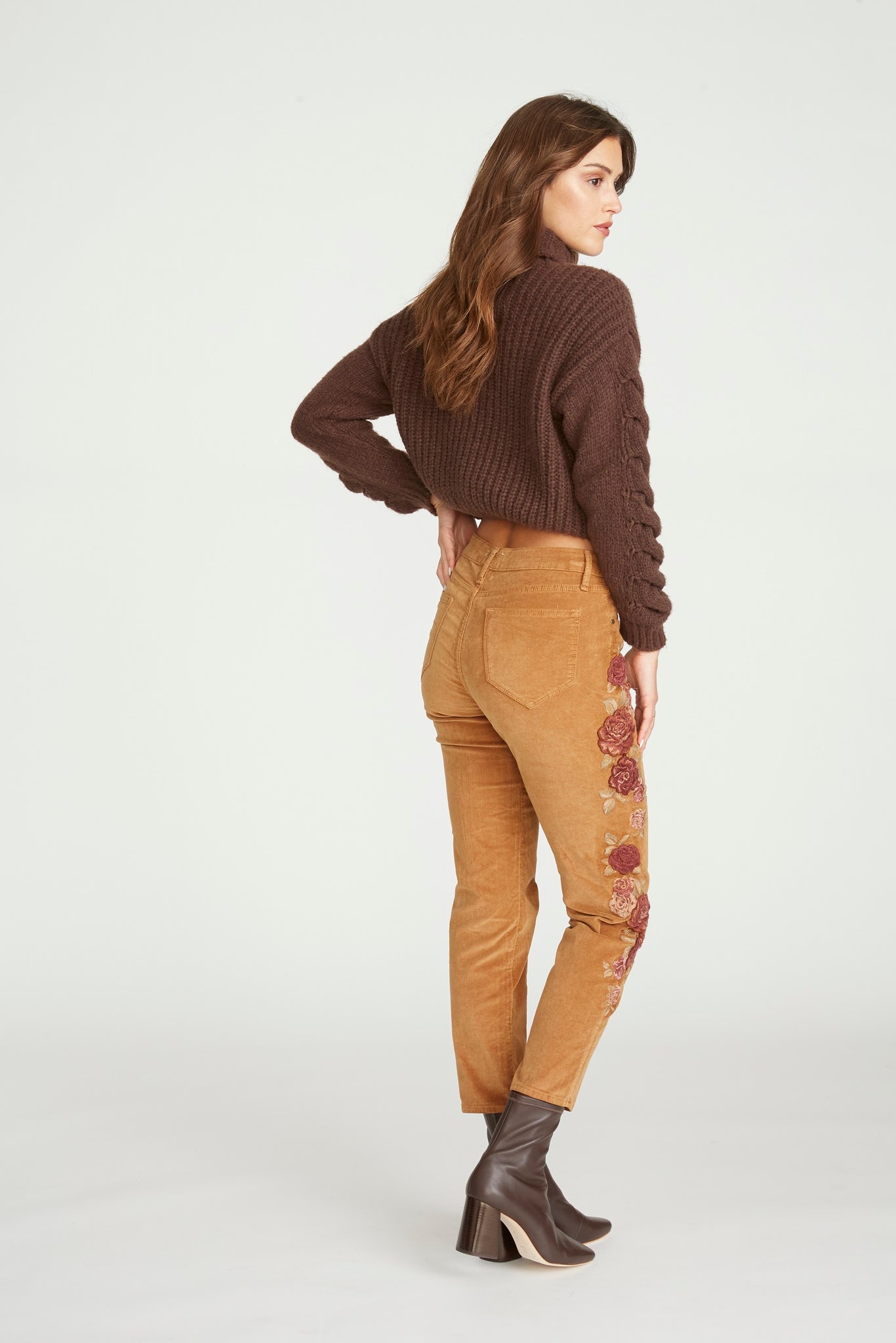 Gizelle Velvet Girlfriend Skinny - Fallen Roses